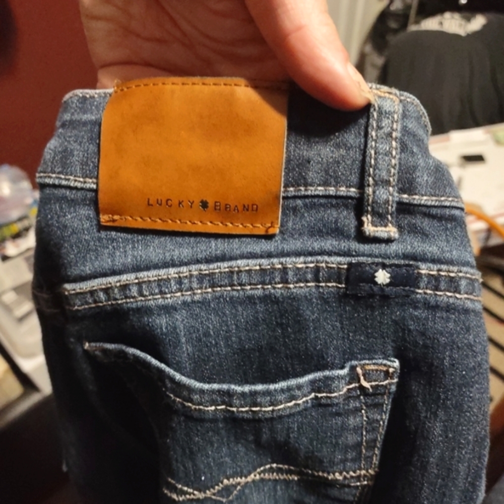 Lucky Brand Dark Wash Zoe Skinny Jeans. Girls Size 14